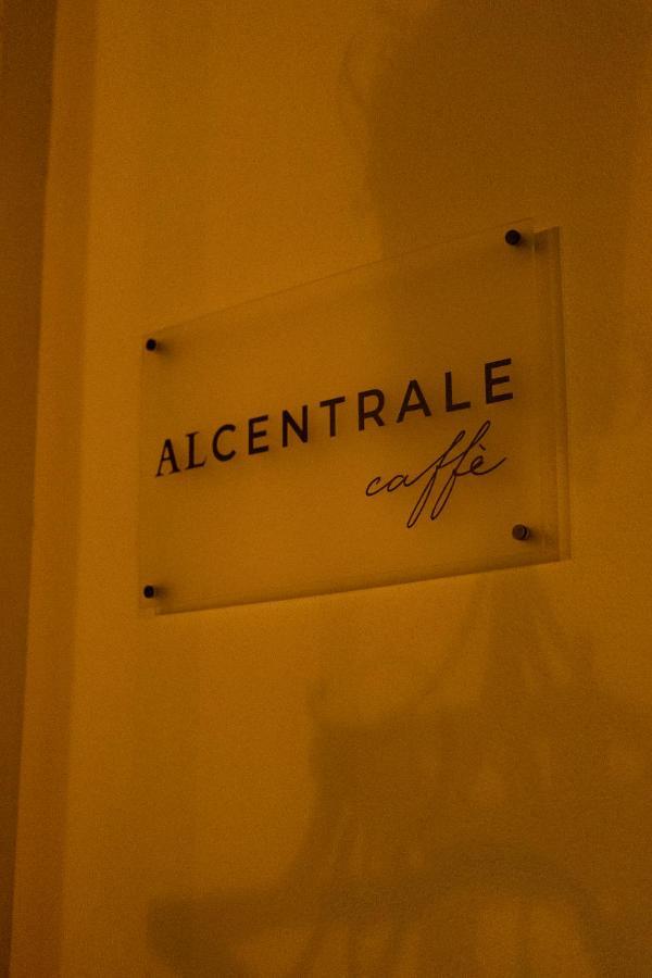 Albergo Centrale ลาเมเซ แตร์เม ภายนอก รูปภาพ